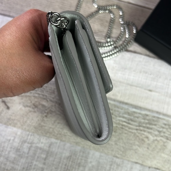 NWT MCM Travia Visetos Wallet on a Chain - Picture 8 of 13